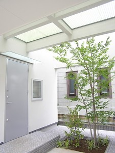 中庭のある狭小住宅 実例集 神奈川県の注文住宅はカキザワホームズ