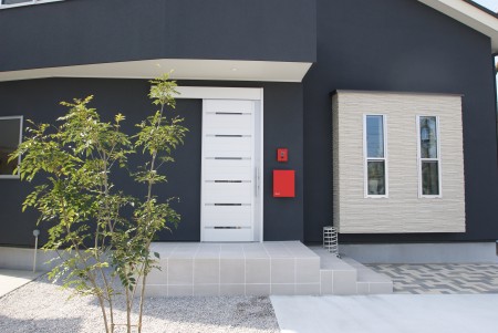 30坪の店舗併用住宅が完成 神奈川県の注文住宅はカキザワホームズ